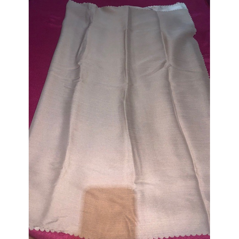 pashmina silk warna latte
