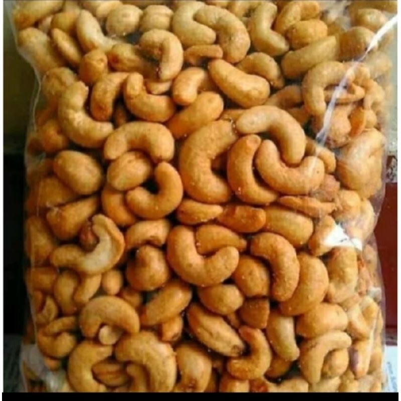 

Kacang Mede Utuh Matang 500gram