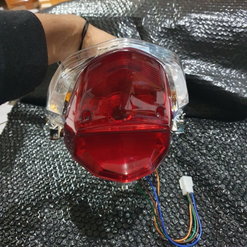 LAMPU STOP BELAKANG BEAT POP