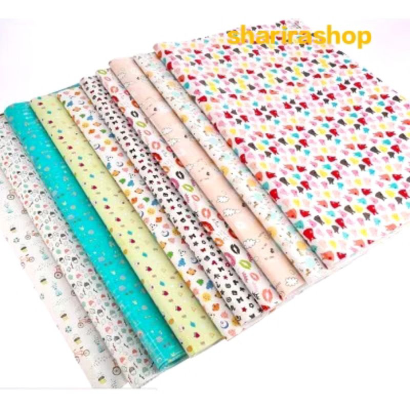 

kertas kado , pembungkus kado sprei bedcover dan lain-lain
