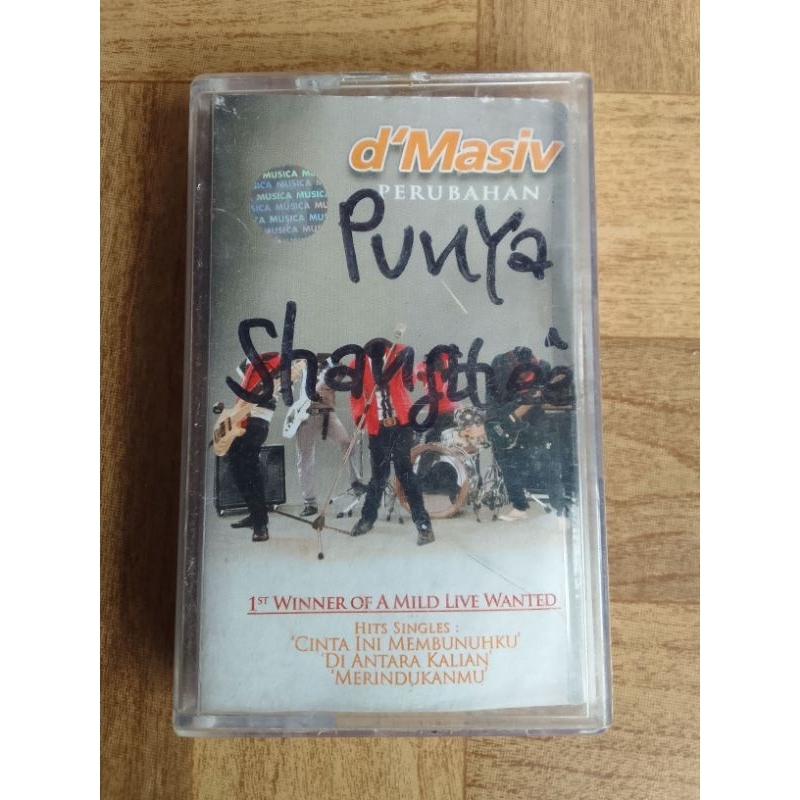 kaset pita D'MASIV "perubahan"