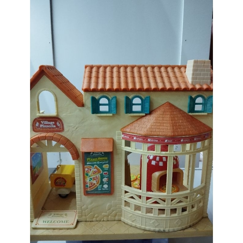 Sylvanian Families Village Pizzeria Pizza Part Acc Preloved (booked)