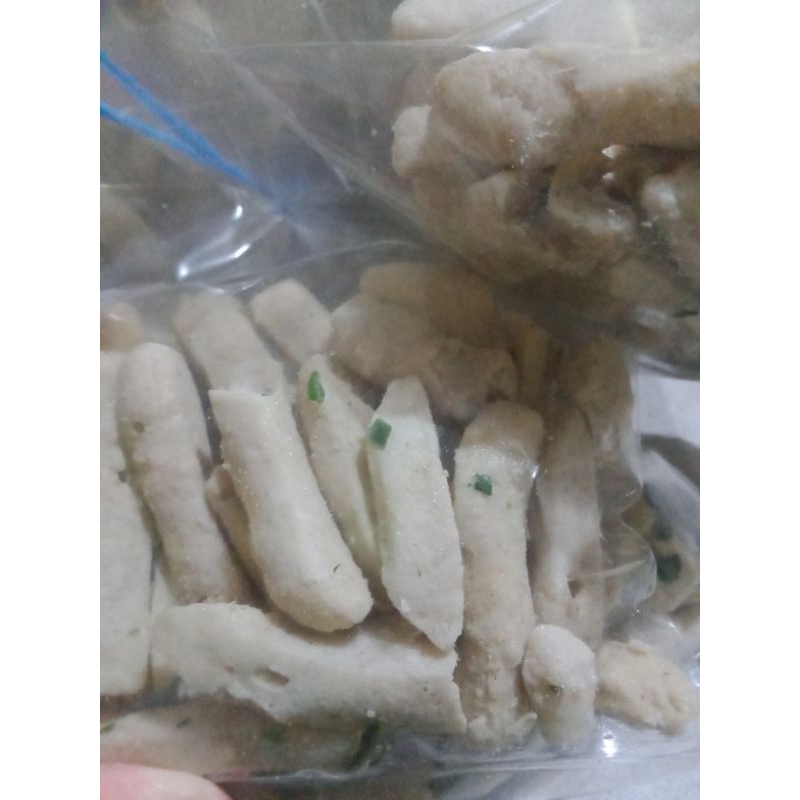 

Basreng Daun Jeruk 12 pcs