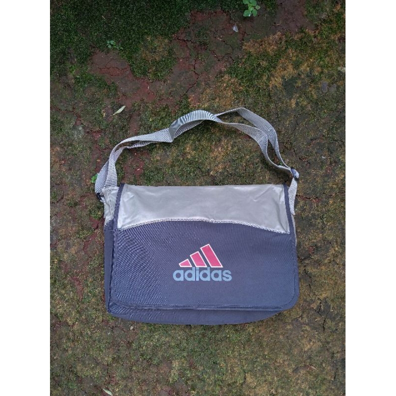 MASSENGER BAG ADIDAS VINTAGE