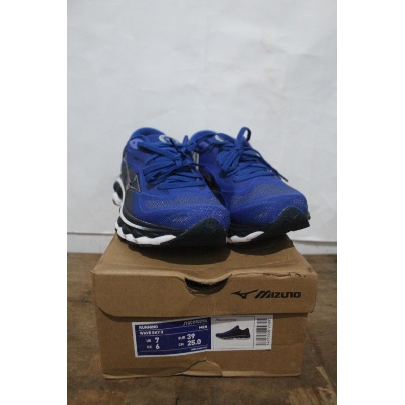 Sepatu Running Mizuno Wave Sky 7