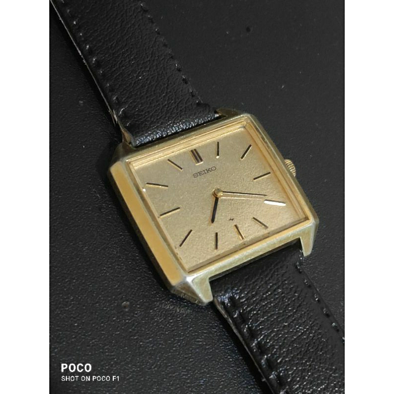 SEIKO CHARIOT 24J TANK REF.2220-3340 SNOWFLAKE DIAL Circa 1975 RARE