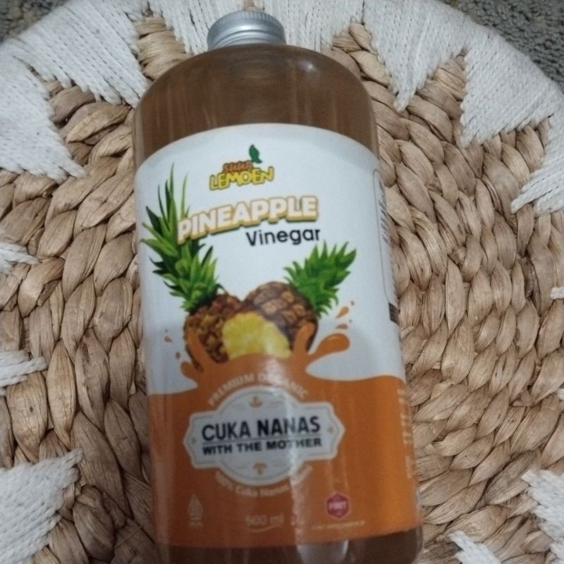 

cuka nanas (pineapple vinegar) saur lemon 500 ml exp 07/2026