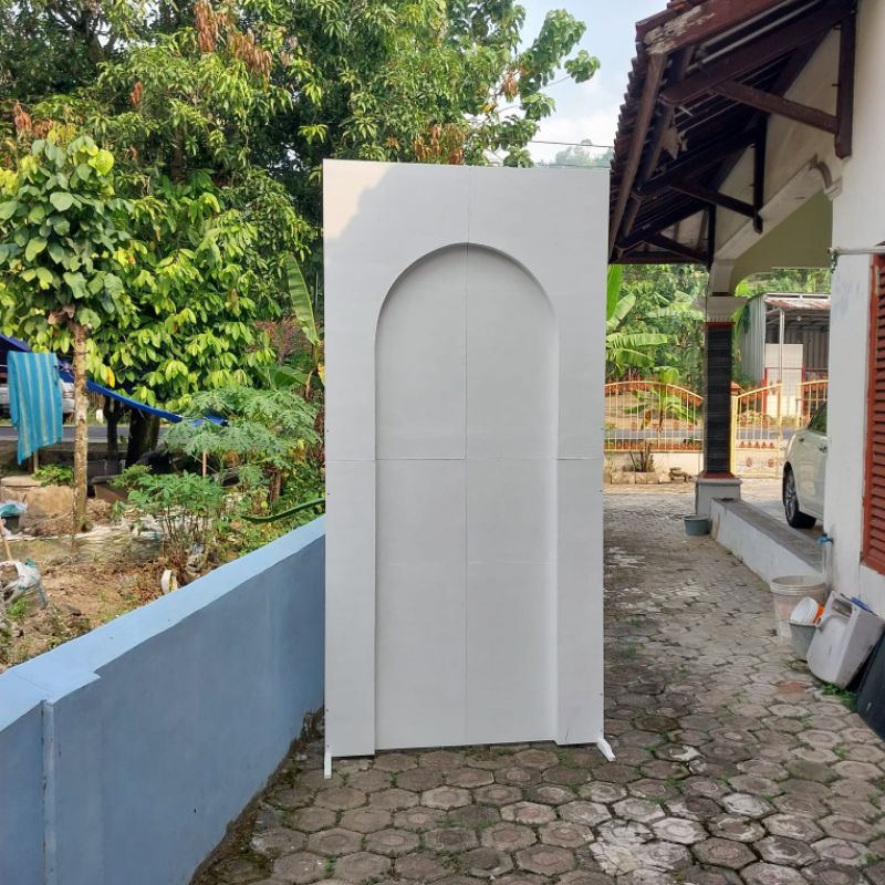 backdrop triplek dekorasi. wedding. lamaran. pelaminan