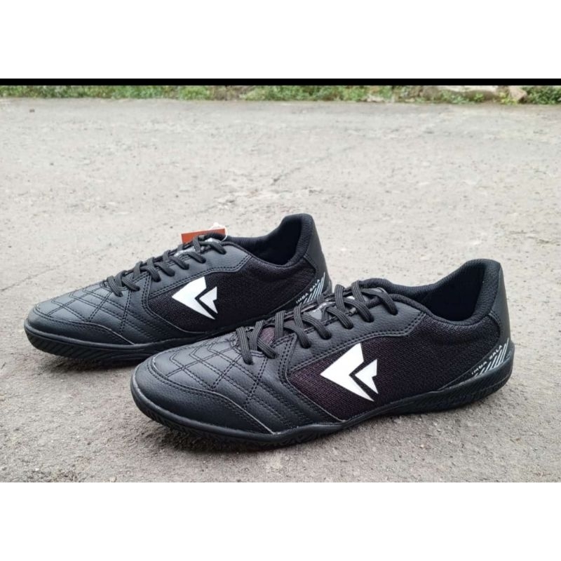 SEPATU FUTSAL SEVSPO IMBASALA FURY