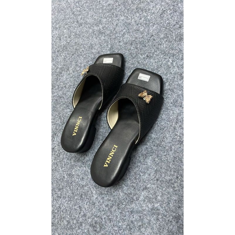 Vincci Sandal Wanita Hitam