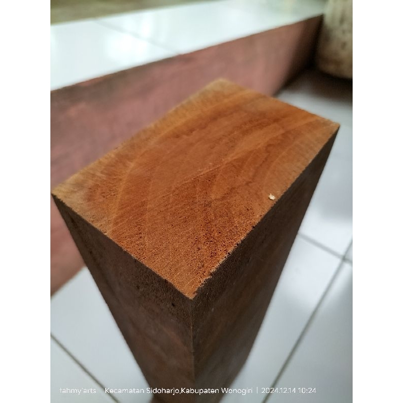 Balok kayu mahoni full galih 12x8x40 bahan craft tatakan lesung