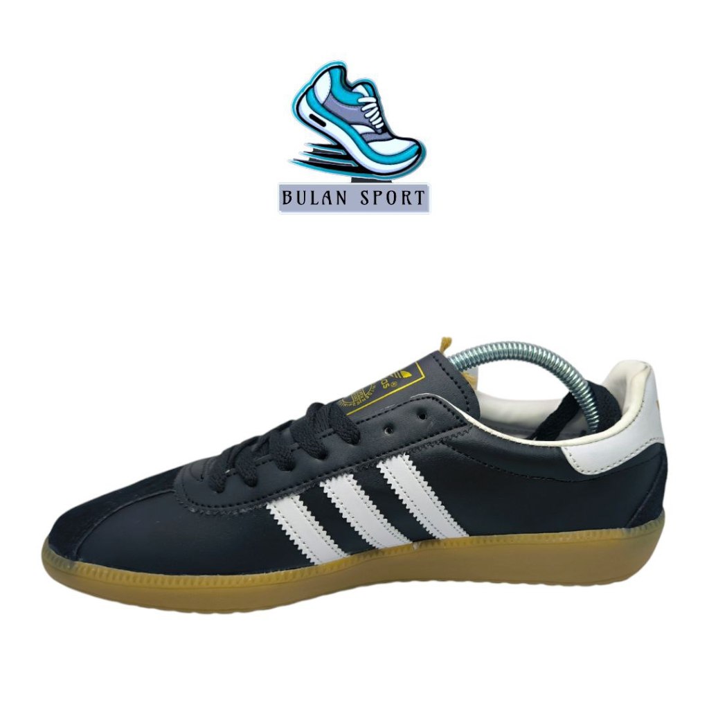 SEPATU ADIDAS BERMUDA VARIAN HITAM POLOS LIST PUTIH