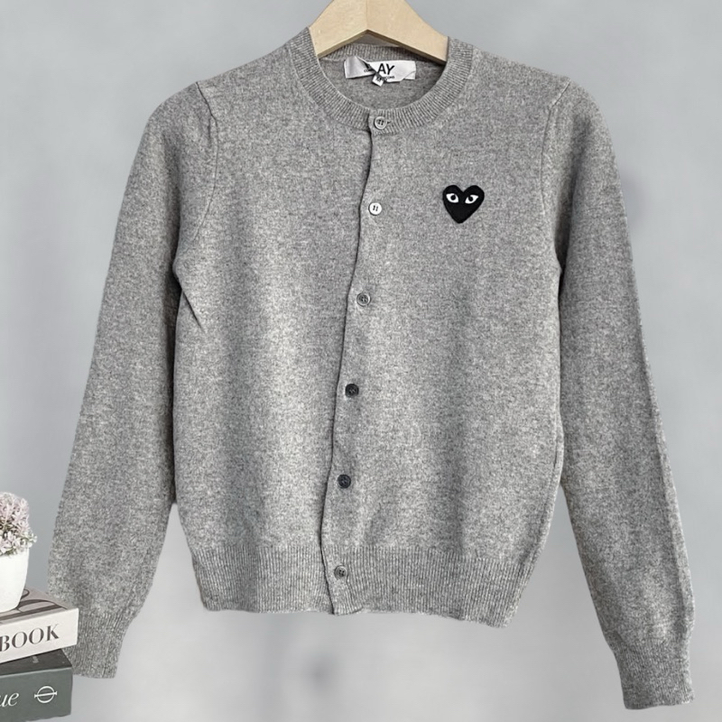 CDG PLAY CARDIGAN COMME DES GARCONS GREY ONECK M AUTHENTIC GUARANTEE