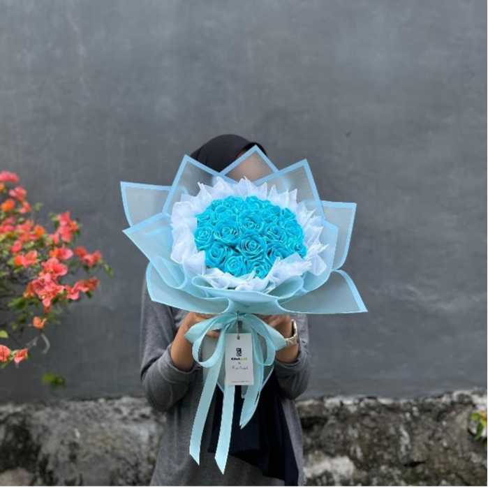 Buket Bunga Satin Mawar Biru langit
