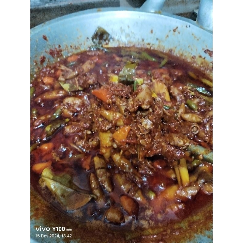 

Sambal Baby Cumi Mantap. Enak & Murah. Home Made dari bahan bahan pilihan. Berat 100-110gram.