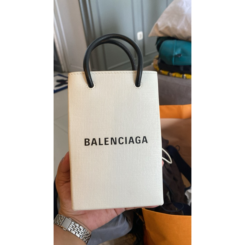 Preloved Balenciaga Phone bag white
