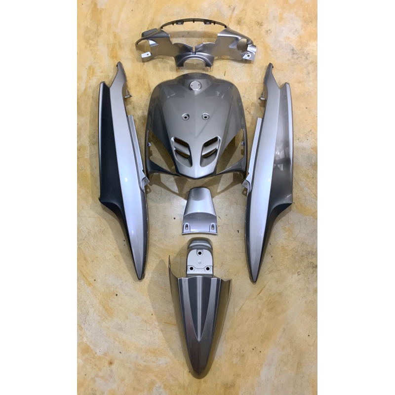 body mio sporty perak silver original 5wp yamaha vietnam