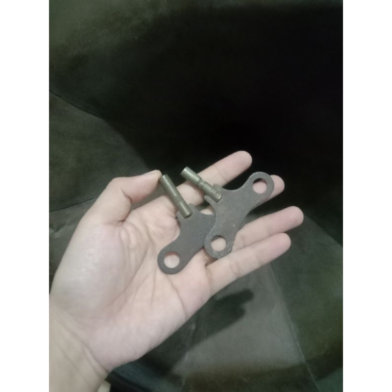 Kunci Jam Antik Jam Putar Jam Jadul Jam Kuno Seiko Actus Lorus Rhythm Junghans