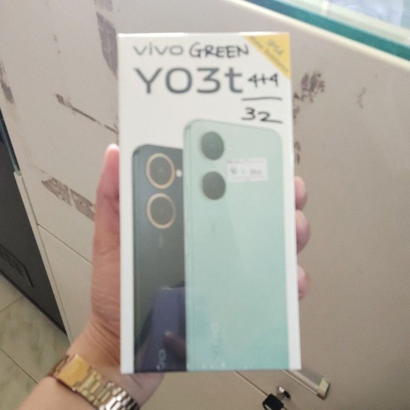 VIVO Y03T RAM 4/32 GB GARANSI RESMI BARANG BARU DAN SEGEL