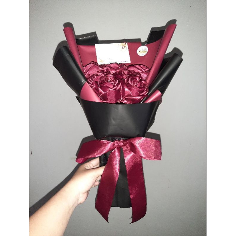 

Buket/Bucket/Bouquet Bunga Pita Satin