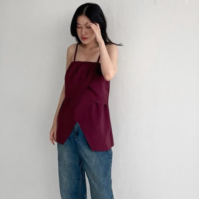 Petals Blouse Tank | Maroon Tanktop | Atasan Wanita Merah | Blouse Tanktop | Dinner Outfit | Atasan 