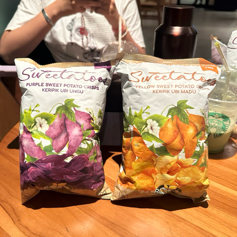

GLUTEN FREE Sweetatoes Potato Crisp Keripik Ubi Ungu & Madu Starbucks