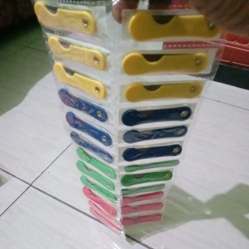 

pisau lipat kecil