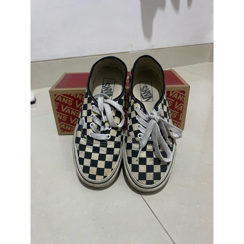 vans authentic original
