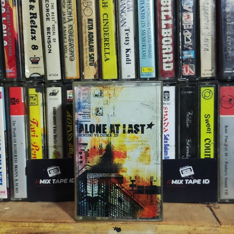 Kaset Pita - Alone At Last - Sendiri Vs Dunia - Radio Tape - Kaset - Radio - Pemutar Kaset - Musik -