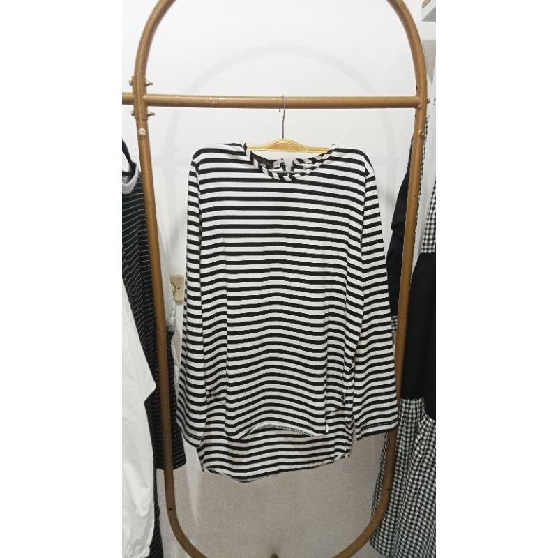 ATASAN KAOS BELANG SALUR KORINA