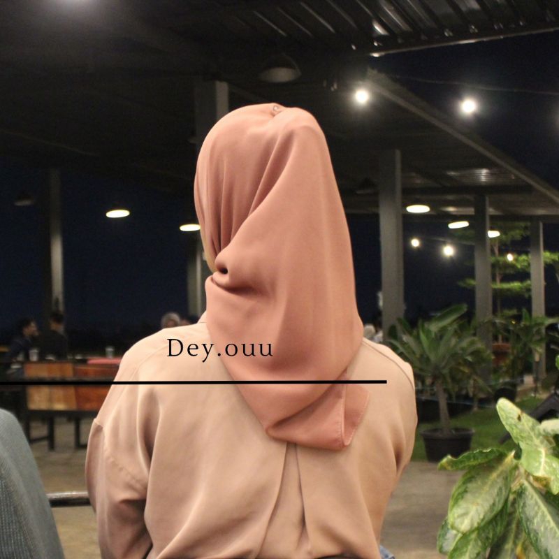 Hijab Bella Square Premium Dusty Pink