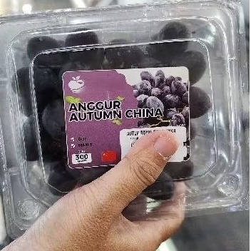 

ANGGUR BLACK AUTUM CHINA (ADA BIJI) 300 GRAM