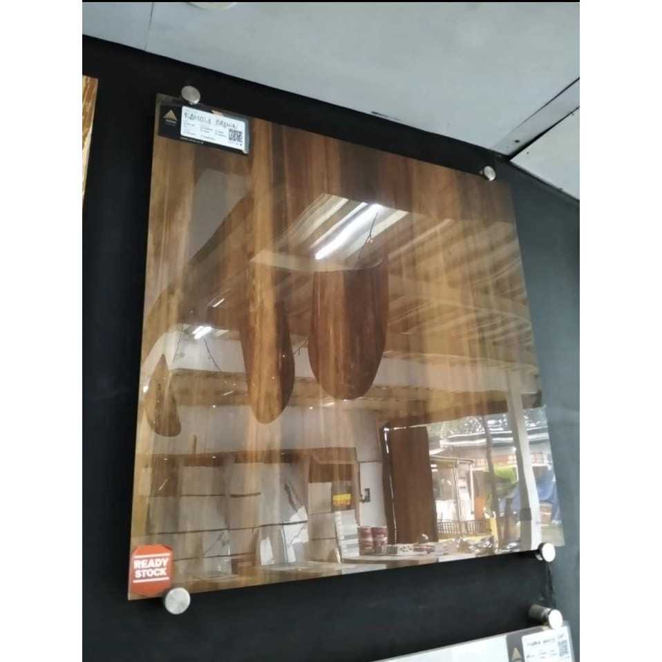 GRANIT LANTAI MOTIF SERAT KAYU GLAZE POLISHED UKURAN 60X60 | ARNA KAMALA BROWN 60X60