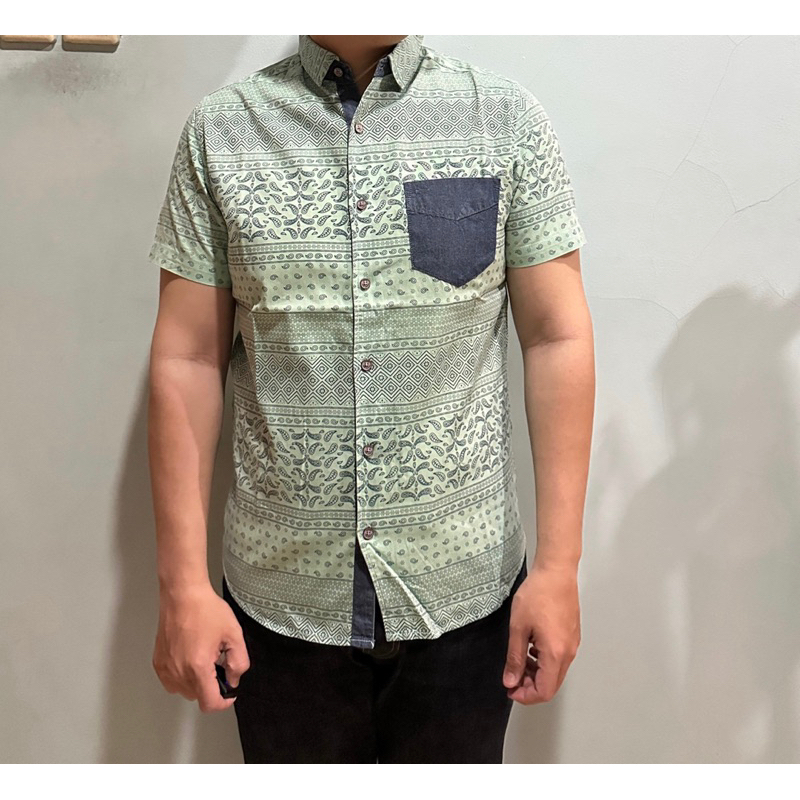 Atasan Baju Kaos Laki Laki Kemeja Pria Lengan Pendek