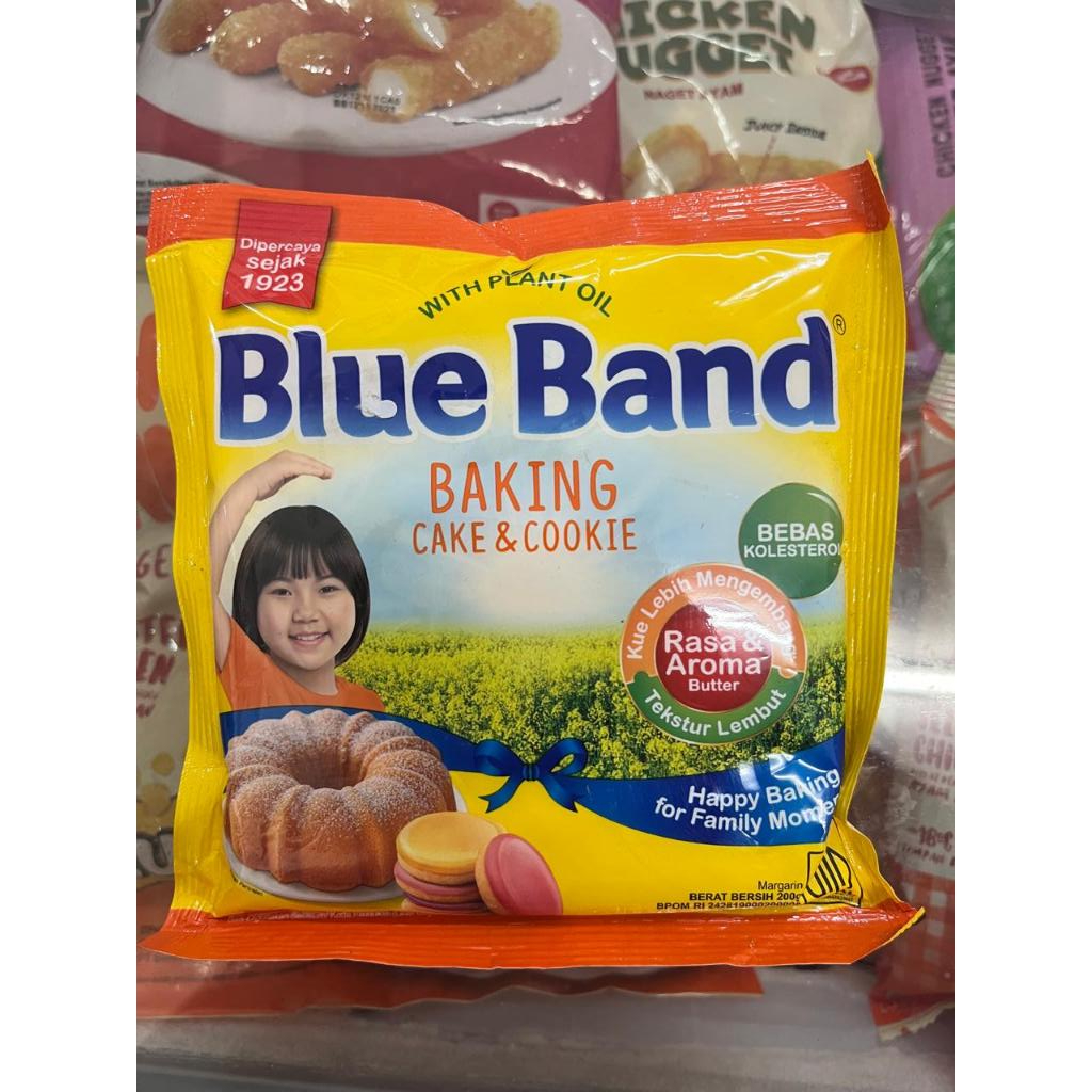 

BLUE BAND MARGARINE CAKE AND COOKIES 200 GRAM