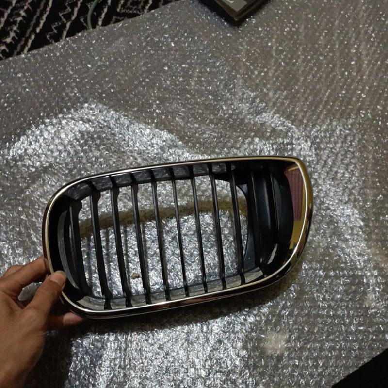 GRILL BMW E46 facelift 318i 325i kiri