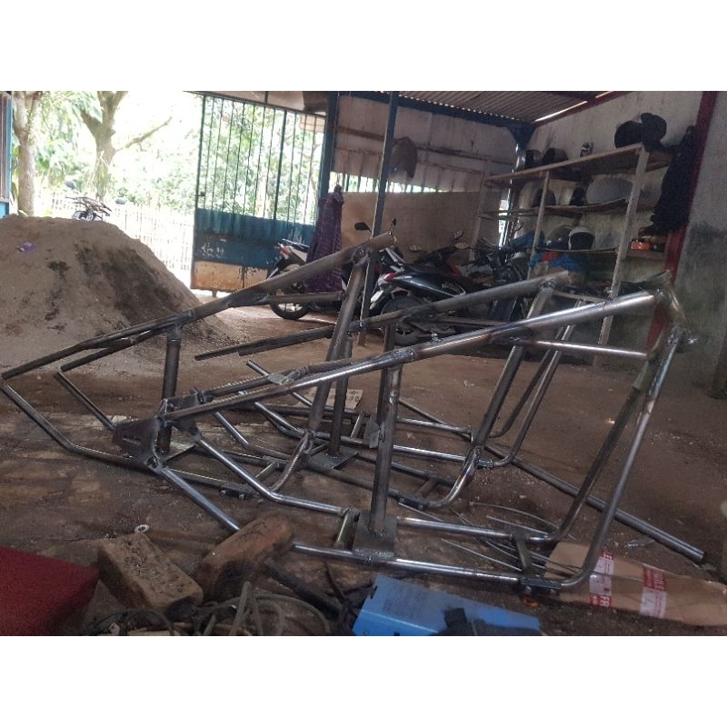 rangka Chopper masih bahan  Buat mesin Pah aja Bias GL tiger megrpo sekrpio