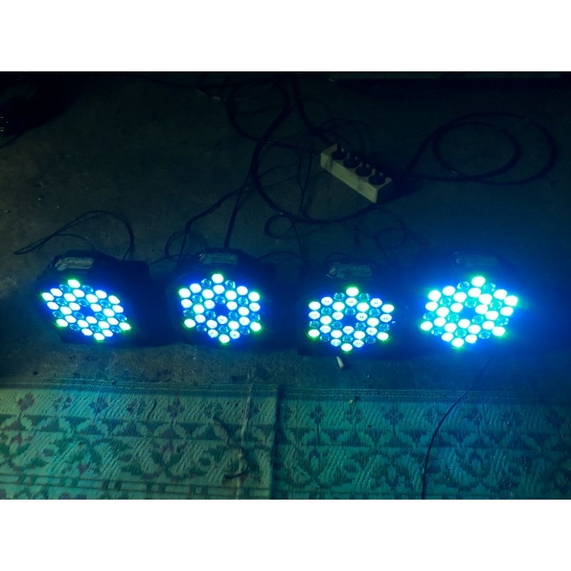 4 UNIT LAMPU PAR LED 36 MATA RGBW SECOND NORMAL