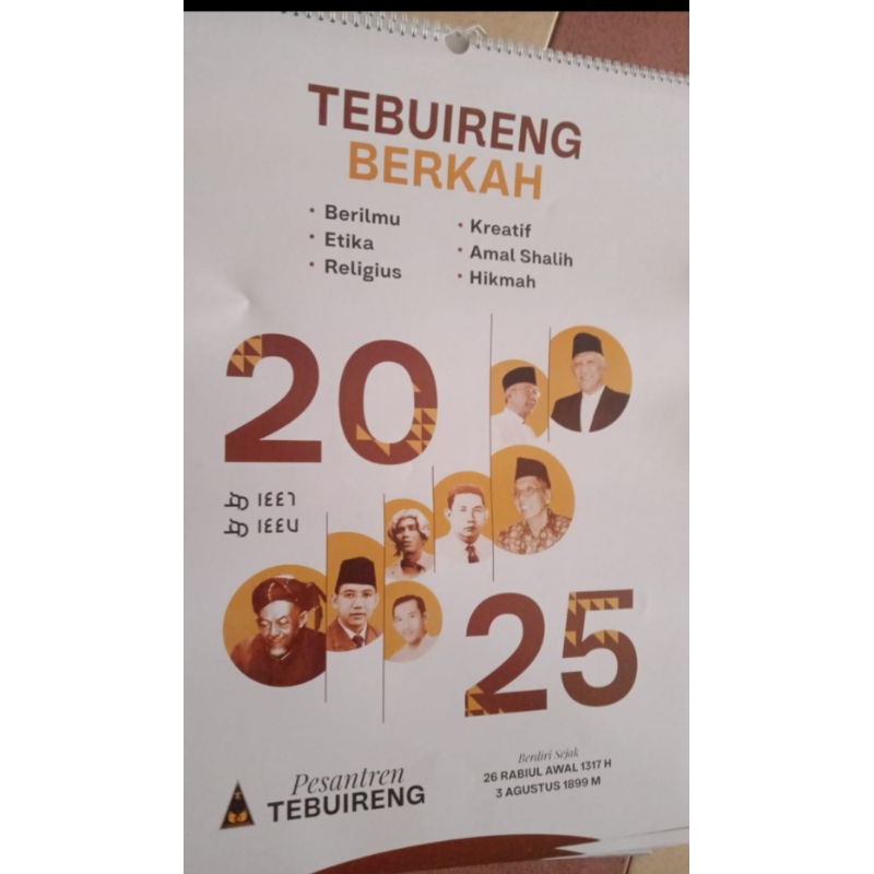 

Kalender Tebuireng 2025