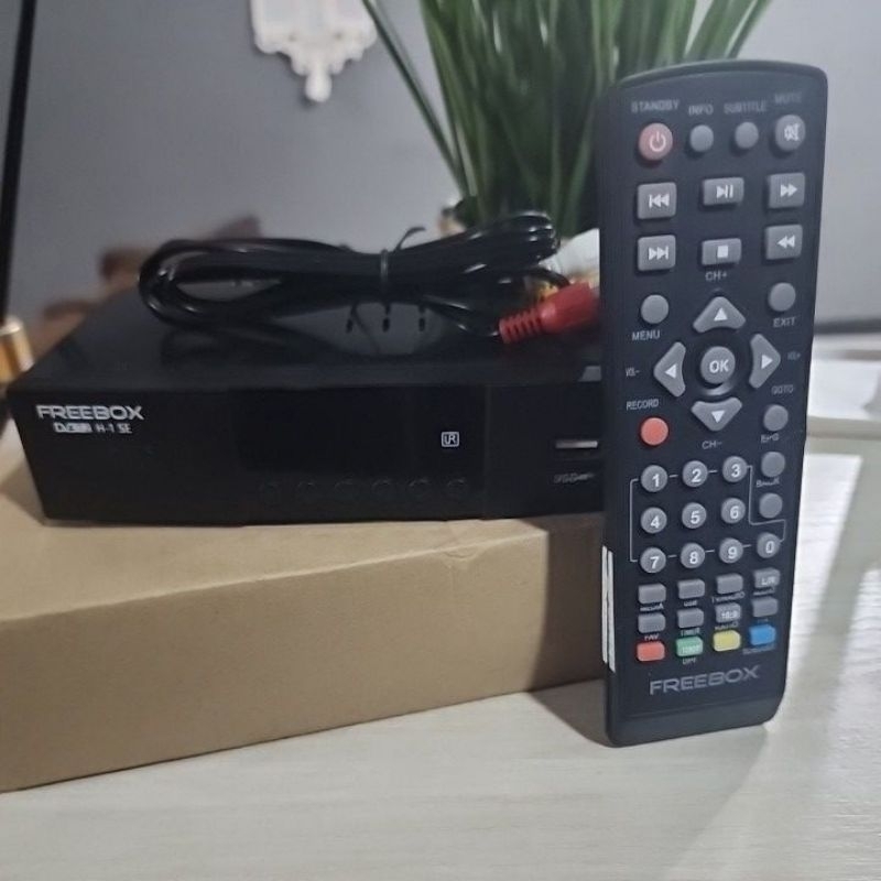 [STB TV Digital] StB TV Digital Freebox H1 Second Edition by Evinix - Chipset  Sunplus 1509C - Tuner