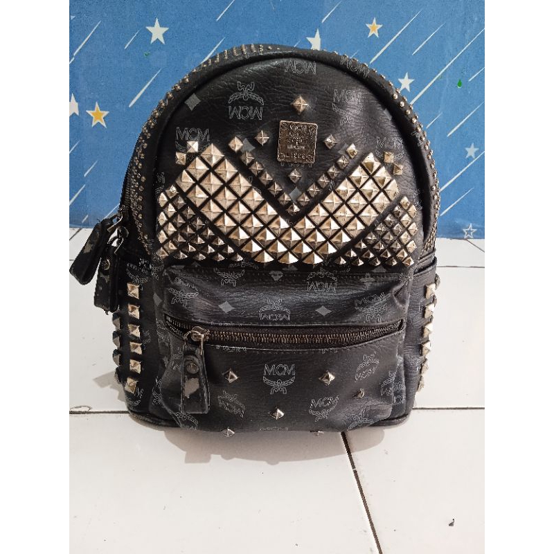 Ransel Kulit Hitam MCM