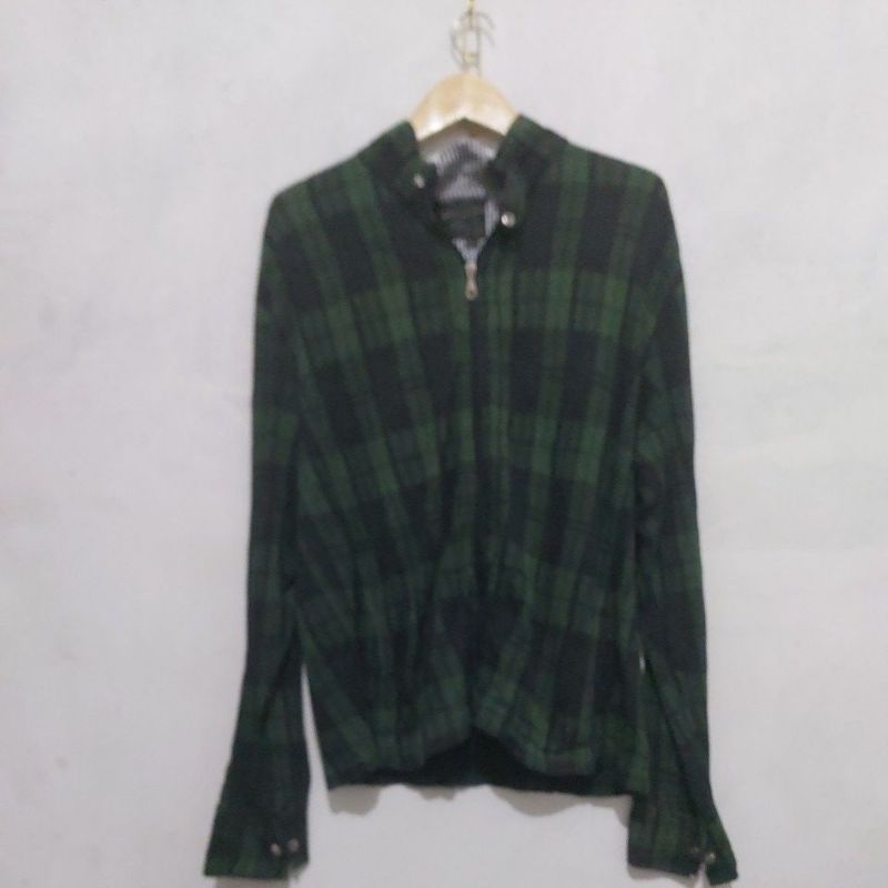 flanel.ziper.tipis
