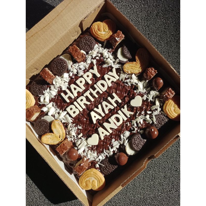 

BROWNIES HIAS CUSTOM SIZE 20X20