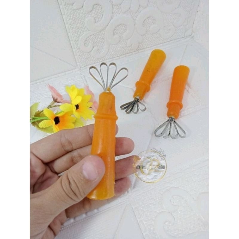 KEROKAN BUAH BLEWAH KEROK BLEWAH / KEROKAN KELAPA