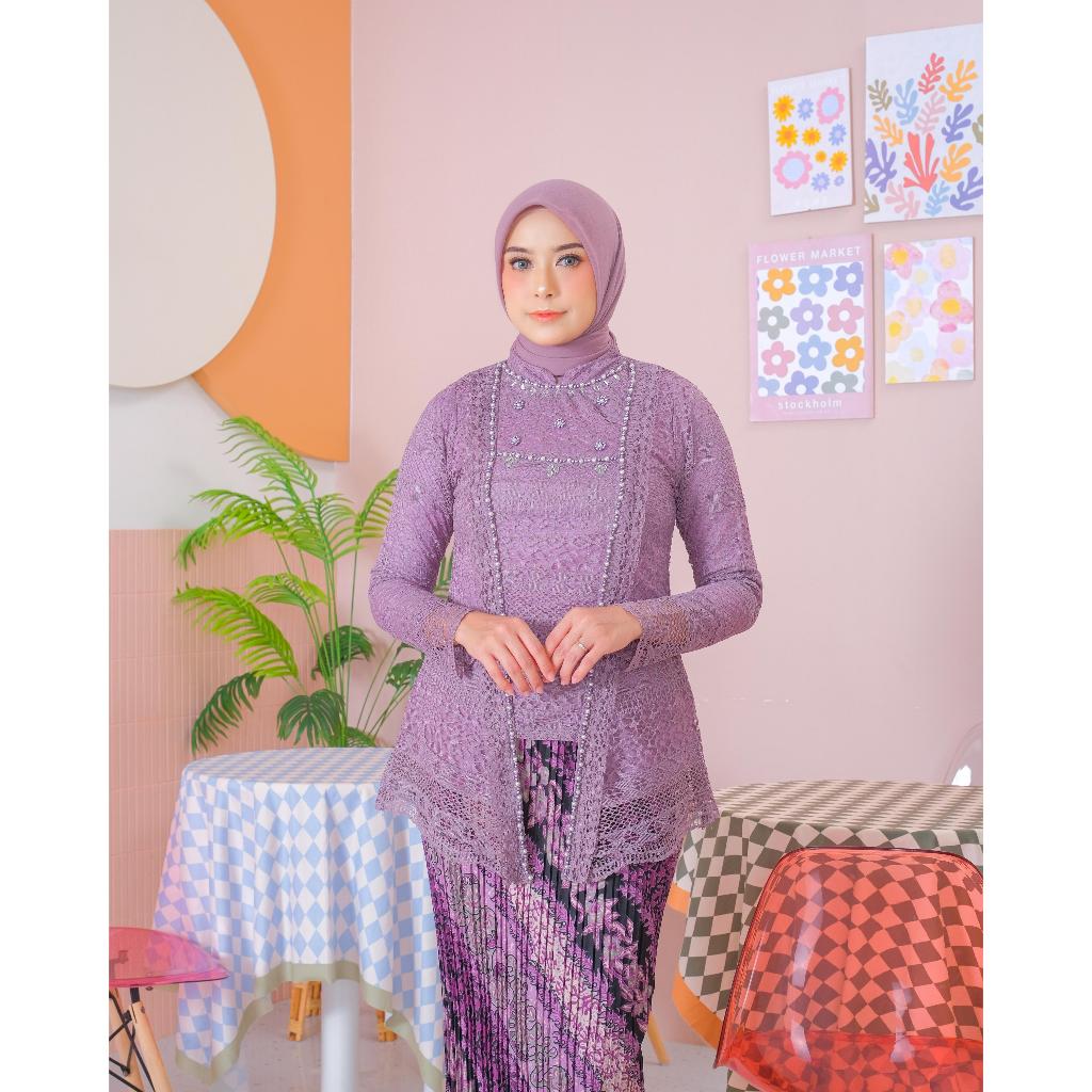 Naily kebaya - Setelan kebaya brokat soraya payet / Baju kebaya payet wisuda kartini model kekinian