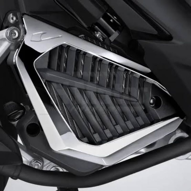 Garnish Cover Radiator Vario 125/150 (2015 - 2026) & Vario 125 Street (2026) Chrome Original Honda  