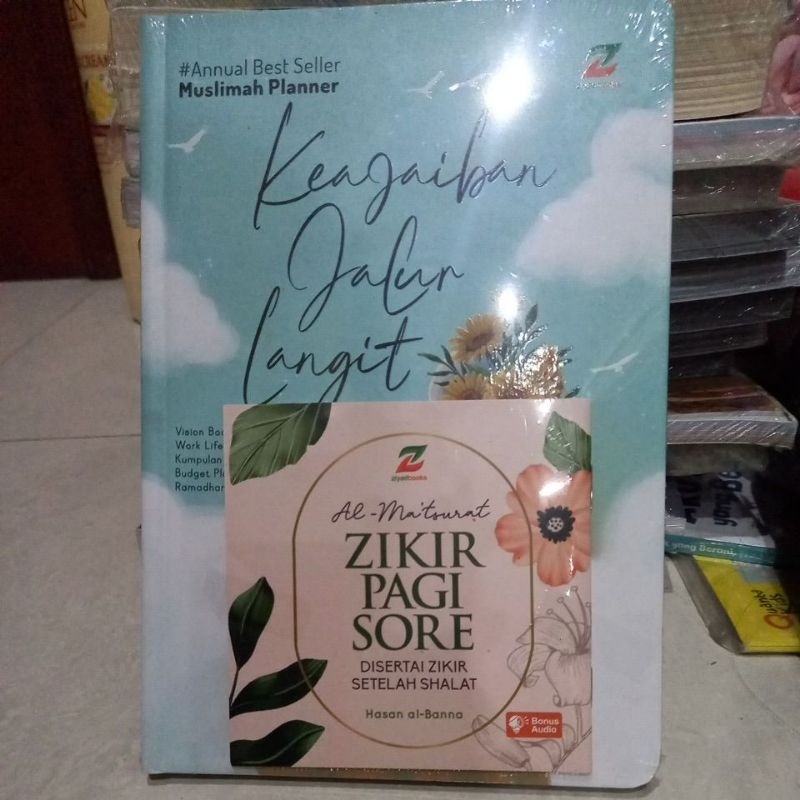 

READY!! Muslimah planner 2025 ziyad (Keajaiban Jalur Langit)