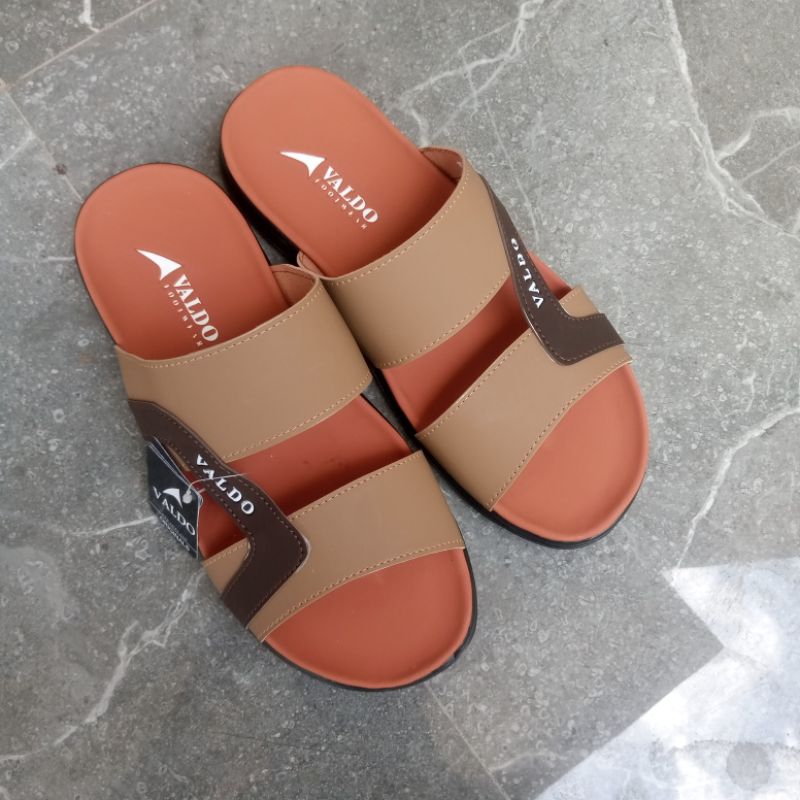 Sandal pria keren/sandal kulit pria/sandal pria promo