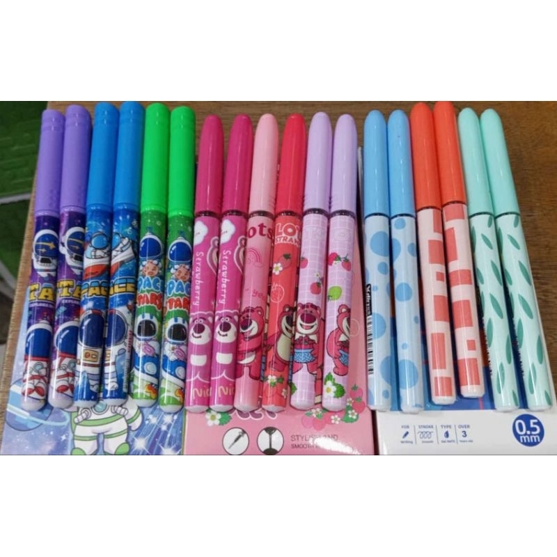 

Pulpen Lotso Gel Ink Pen 12pcs || Pulpen Lotso 0.5mm || Pulpen Astronot