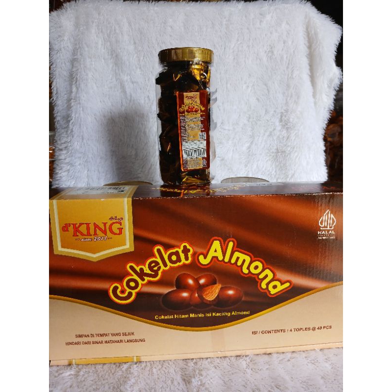 

king coklat almond 1 dus isi 4 toples isi 40 pcs